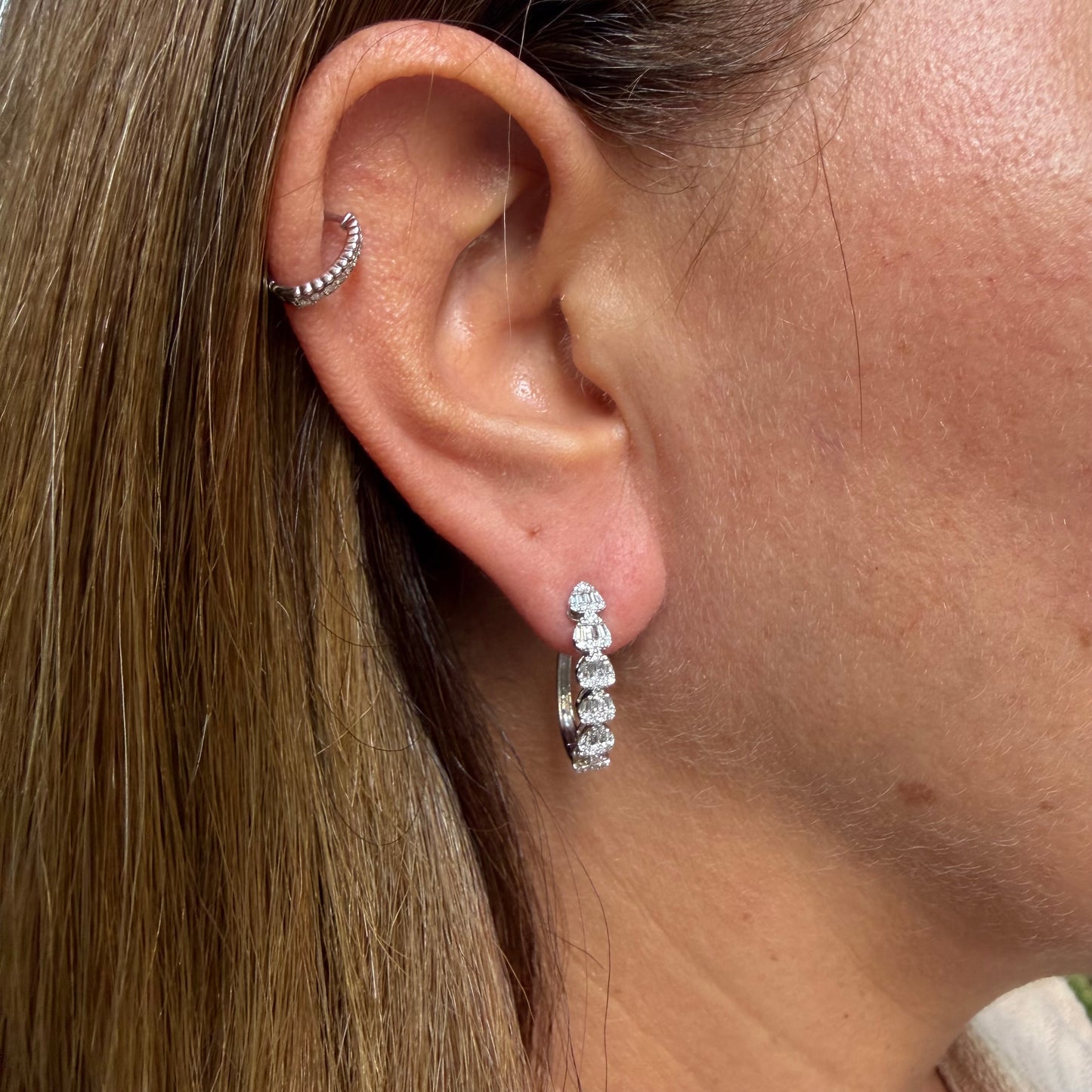 Sanaa Earrings in 18K White Gold