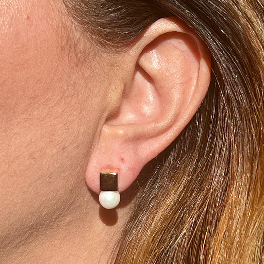 Cube Earrings in 18K Gold Plated