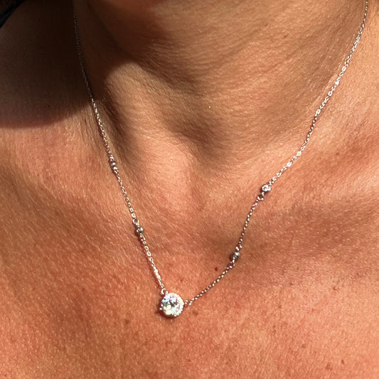 Moissanite Top Set in Sterling Silver 925