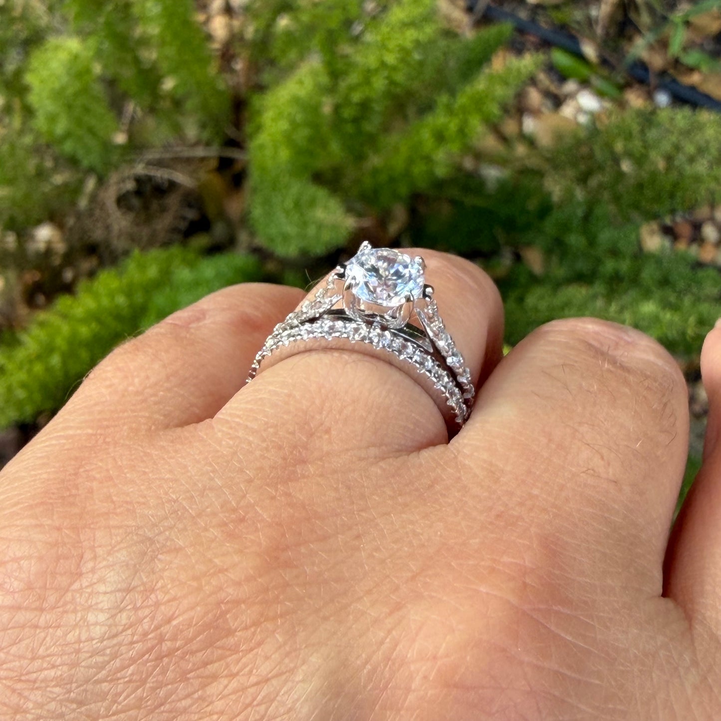 Solitaire Ring in Sterling Silver 925