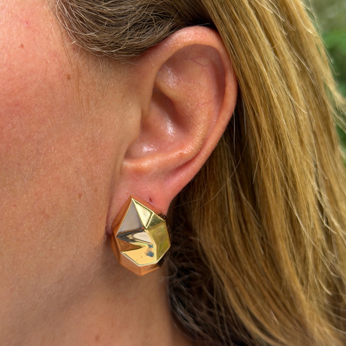 Rock Earrings in 18K Gold Plated