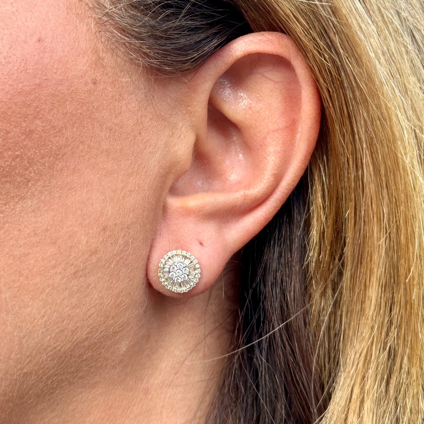 Firenze Earrings in 18K Gold w/ Diamonds
