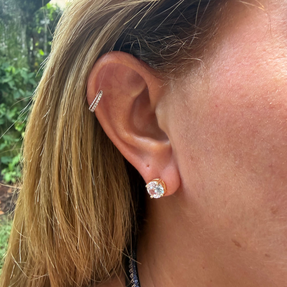 Light Spot Earrings in 18K Gold Plated
