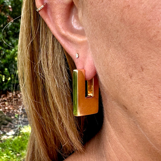 Flat Earrings in 18K Gold Plated