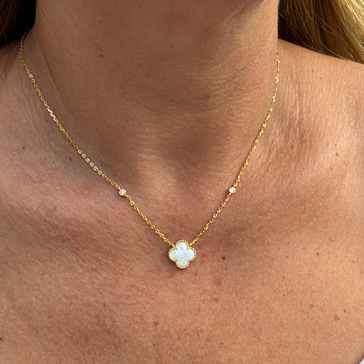 One Flower Necklace in Sterling Silver 925