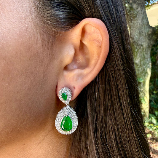Drop Earrings in 18K White Gold Plated
