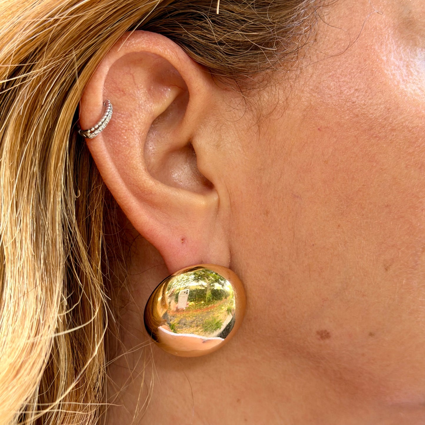 Flat Earrings in 18K Gold Plated