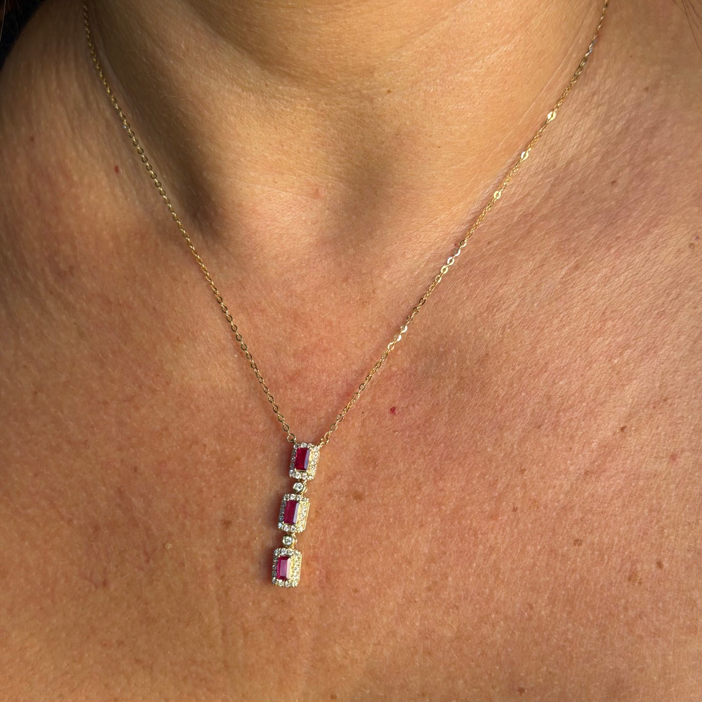 Fayfa Necklace in 18K Gold