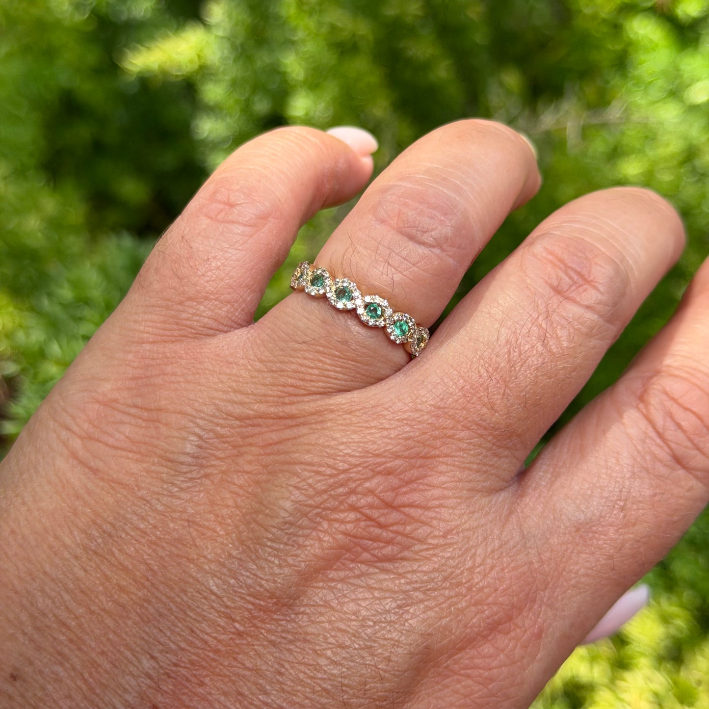 Infinity Ring in 18K White Gold w/ Emerald