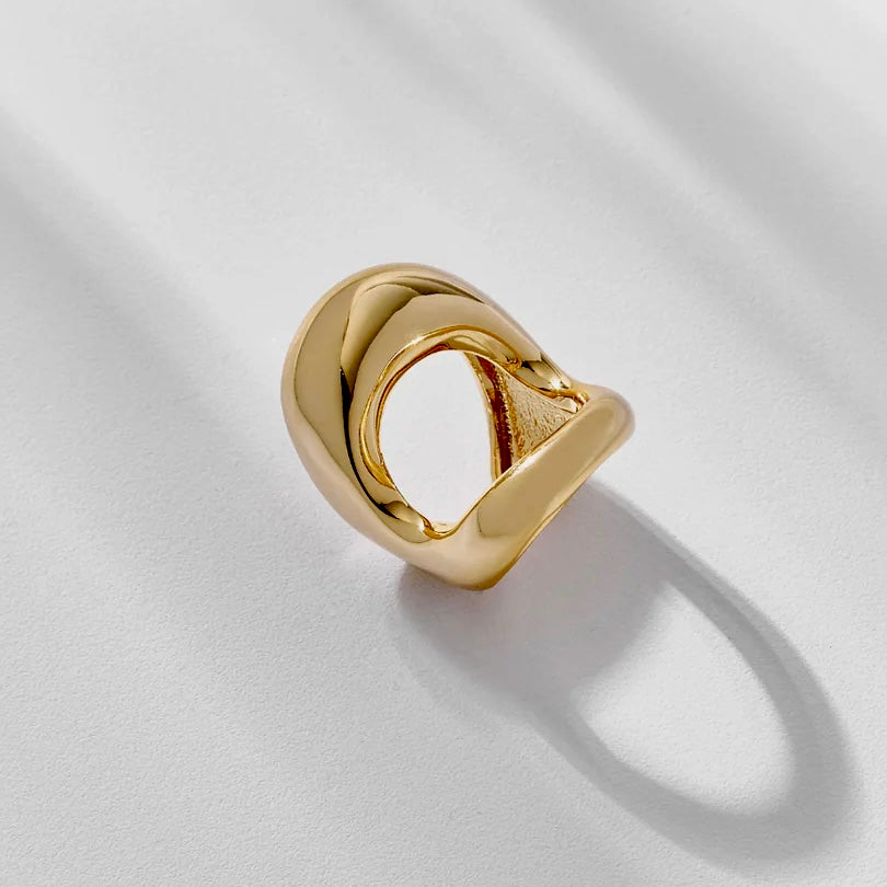 Adjustable Savia Ring in 18K Gold Plated by Anna Prata