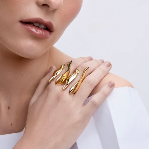 Adjustable Emilia Ring in 18K White Gold Plated by Anna Prata