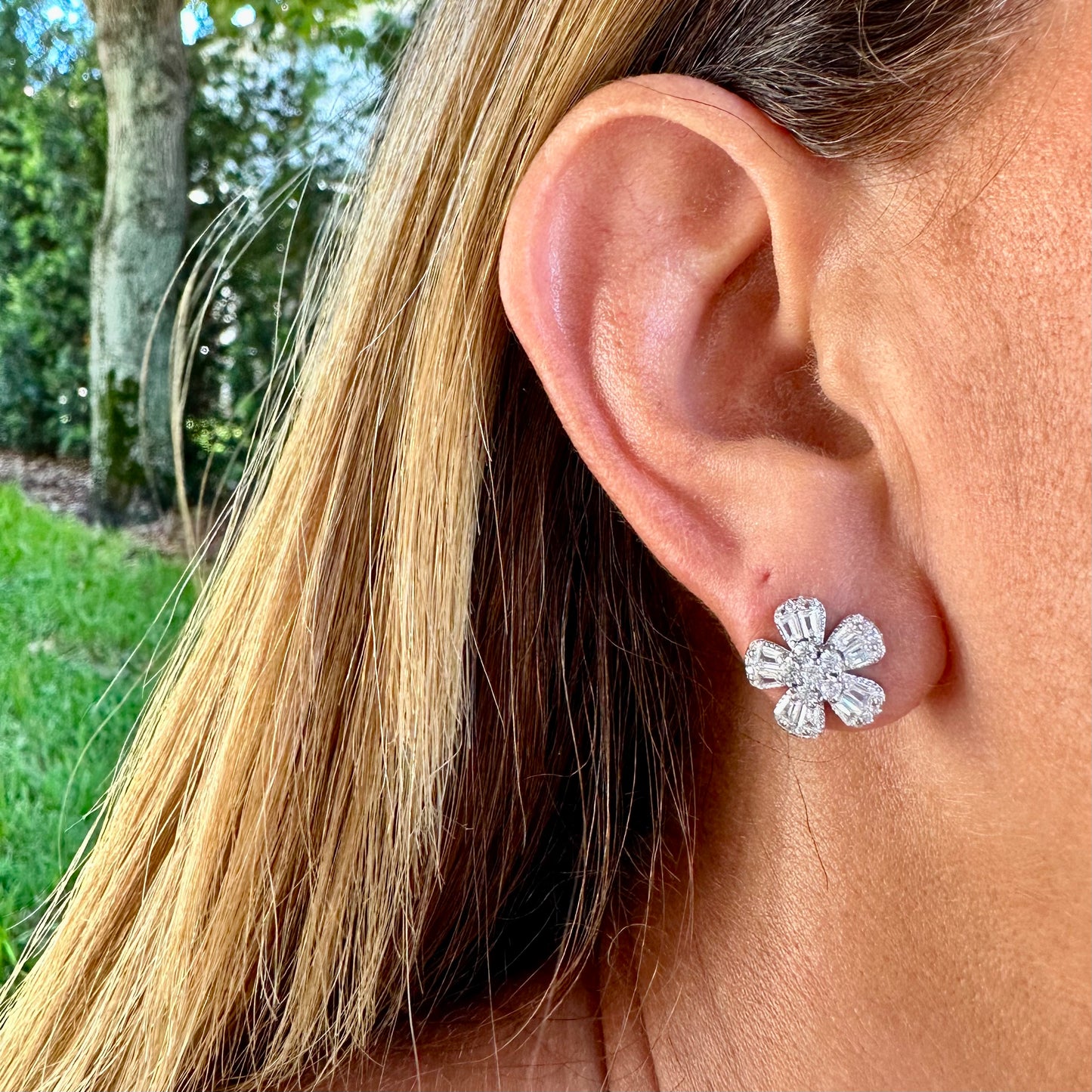Flower Earrings in Sterling Silver 925