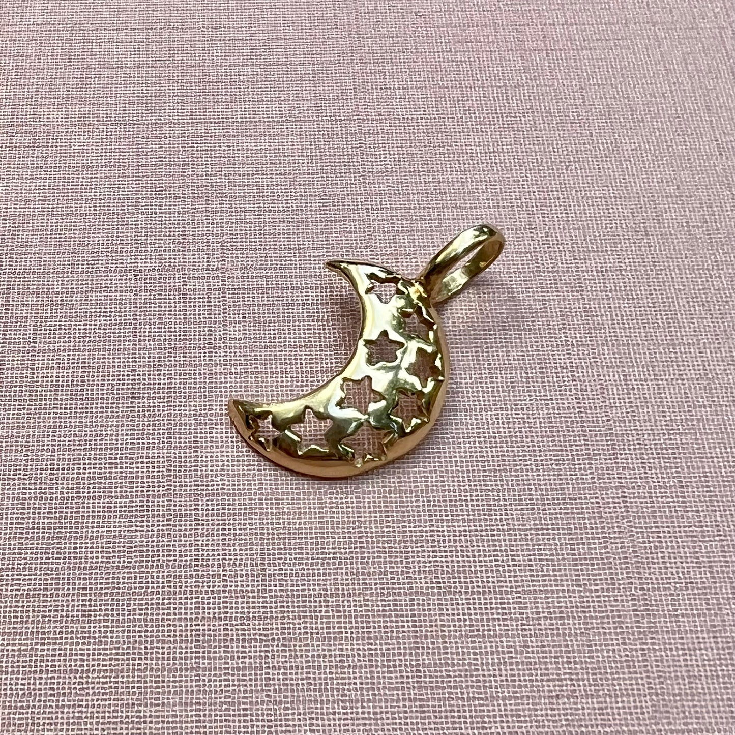 Half Moon and Stars Pendant in 18K Gold