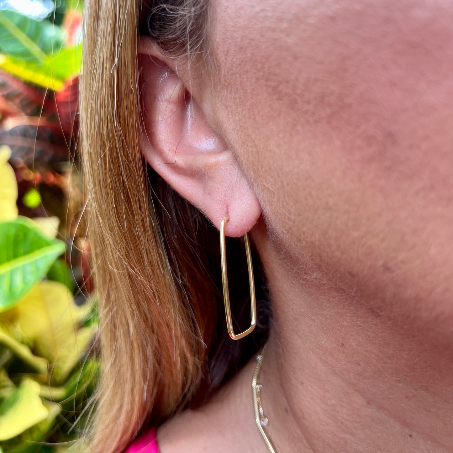 Rectangular Earrings in 18K Gold